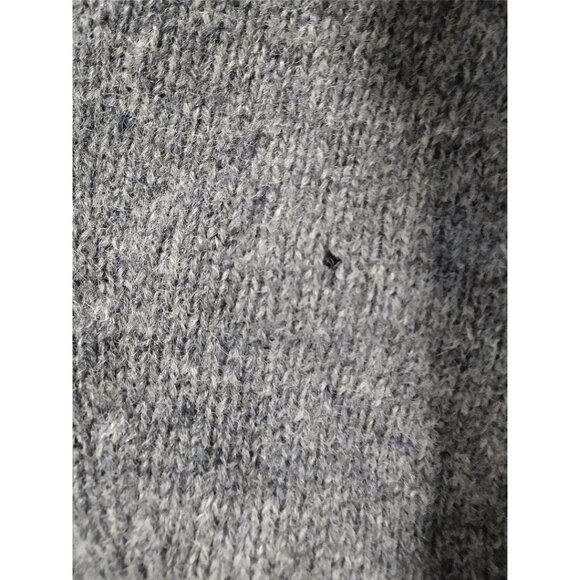L.L. Bean Mens Gray Cardigan Sweater Made In England 100% Pure Wool Large - Picture 5 of 7